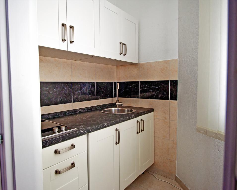 Apartment Vukadin พูลา ภายนอก รูปภาพ